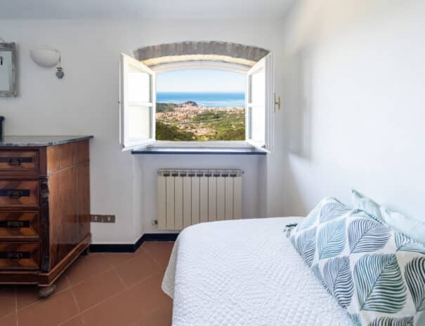 Sogno house window